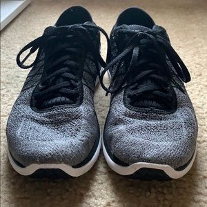 Under Armour Sneakers